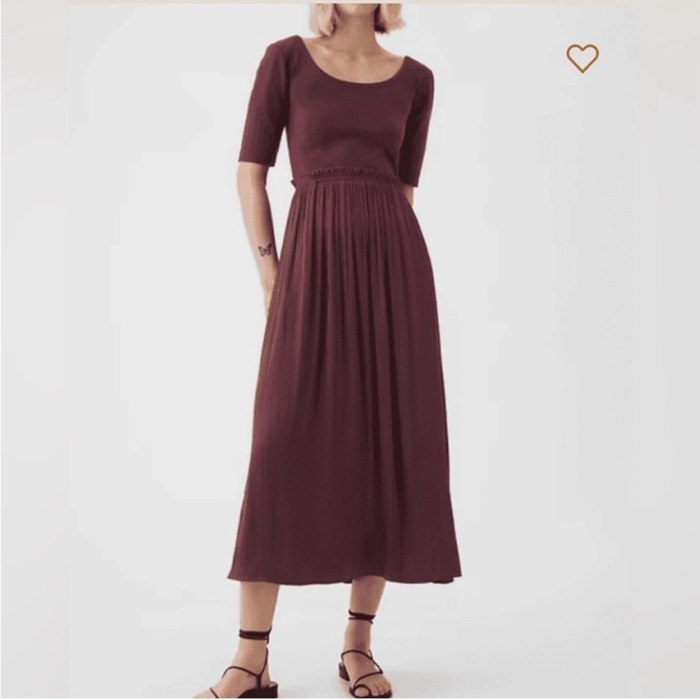 Gap Mixed Media Ballet Dress NWT Size Small Noir Red Fit n Flare
